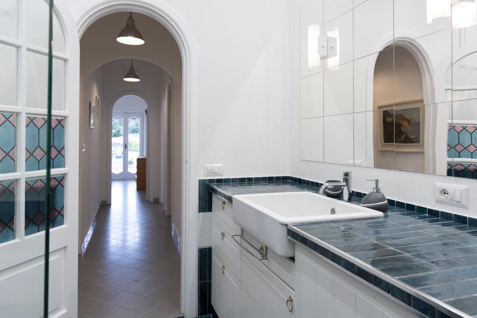 Casa Flavia Positano Center - 5 Minutes To Beach And 4 Air Conditioning Екстериор снимка
